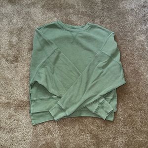 Green Cropped Knit Long Sleeve
